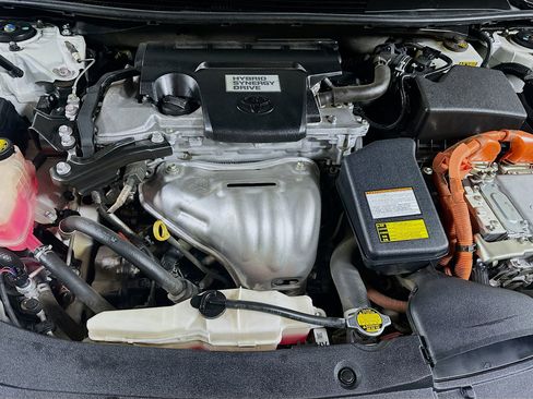 Used 2015 Toyota Avalon XLE Touring FWD image 33