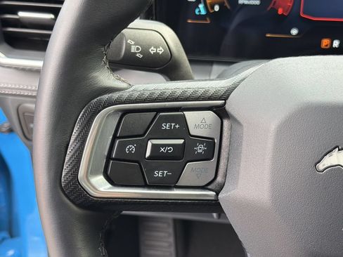 Used 2025 Ford Mustang Premium RWD image 20