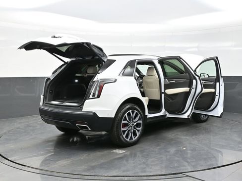 New 2025 Cadillac XT5 Sportv w/ Technology Package image 39