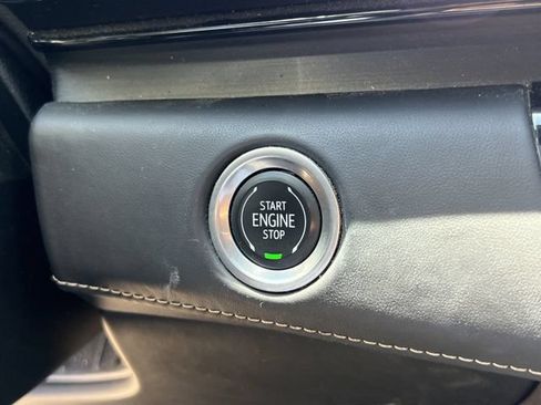 Used 2023 Cadillac Escalade Sport Platinum AWD/4WD image 22