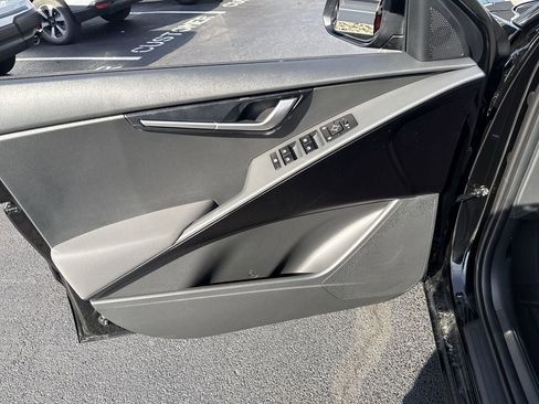 New 2026 Kia Niro LX FWD image 21
