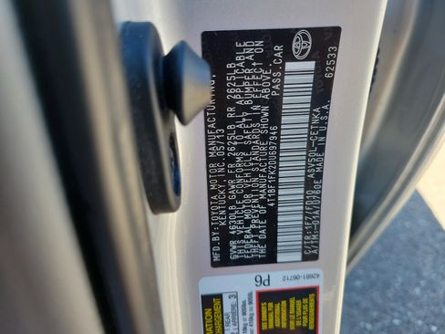 Used 2013 Toyota Camry LE image 30