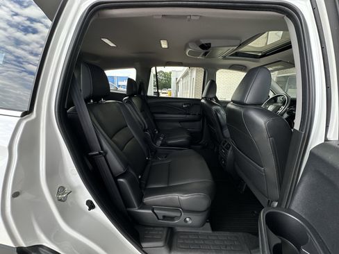 Used 2020 Honda Pilot Touring image 27