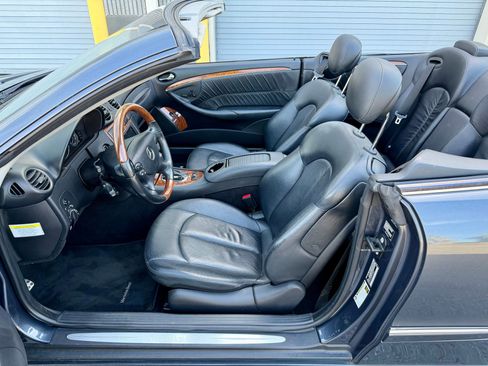 Used 2008 Mercedes-Benz CLK 350 Cabriolet image 6