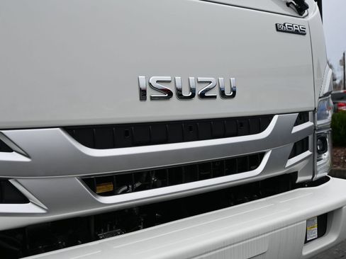 New 2025 Isuzu NPR RWD image 10