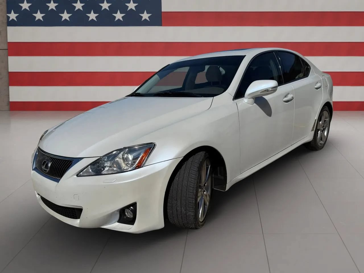 Used 2011 Lexus IS 350 w/ Premium Pkg Value Edition RWD image 3