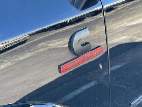 Certified 2024 RAM 2500 Limited image 13