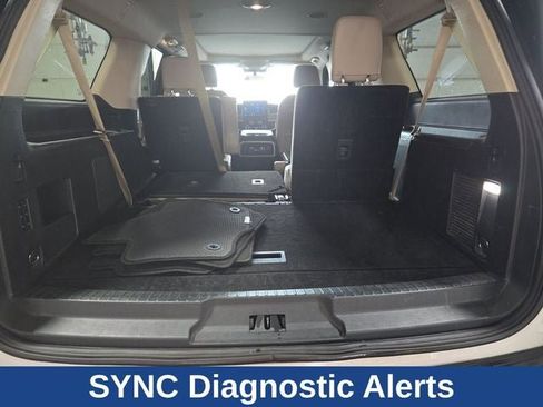 Used 2024 Ford Expedition Max Limited image 14