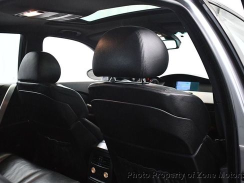 Used 2006 BMW M5 image 16