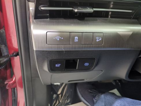 Certified 2024 Hyundai Kona Limited AWD/4WD image 20