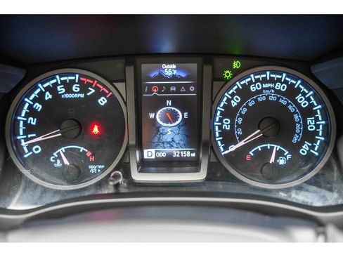 Used 2023 Toyota Tacoma TRD Pro AWD/4WD image 22
