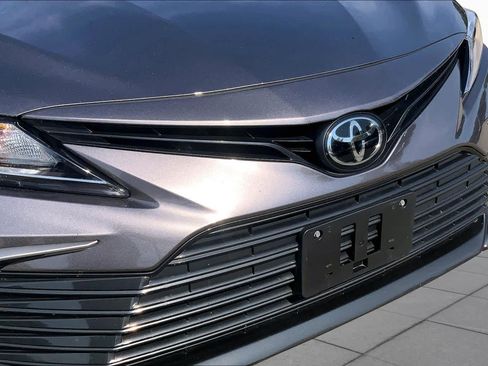 Used 2024 Toyota Camry LE w/ Convenience Package FWD image 31
