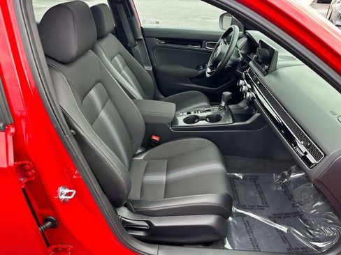 Used 2025 Honda Civic Sport image 7