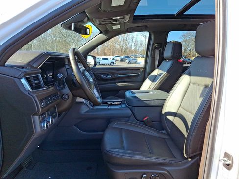 Certified 2024 GMC Yukon XL Denali image 15