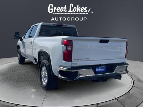 Used 2023 Chevrolet Silverado 2500 LT image 3