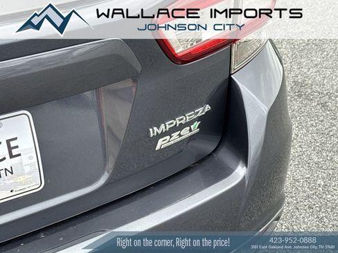 Used 2017 Subaru Impreza 2.0i AWD/4WD image 11
