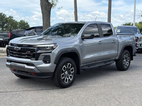 Used 2023 Chevrolet Colorado Z71 w/ Z71 Convenience Package 2 AWD/4WD image 13