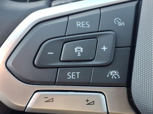 New 2026 Volkswagen Atlas Peak Edition image 17