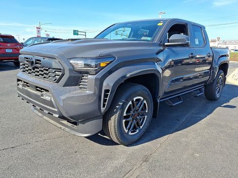 New 2026 Toyota Tacoma TRD Sport AWD/4WD image 3
