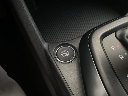Used 2025 Kia K4 FWD image 24