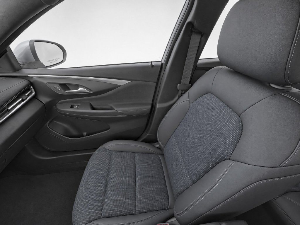 New 2026 Buick Envista Preferred w/ Convenience I Package FWD image 18
