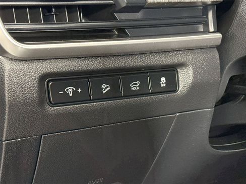 Used 2024 Kia Telluride EX w/ EX Captain's Chair Package AWD/4WD image 16