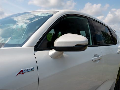 New 2026 Acura ADX A-Spec image 7