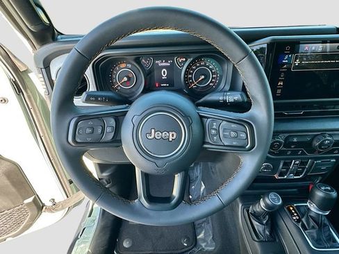 Used 2024 Jeep Wrangler Sport S image 11