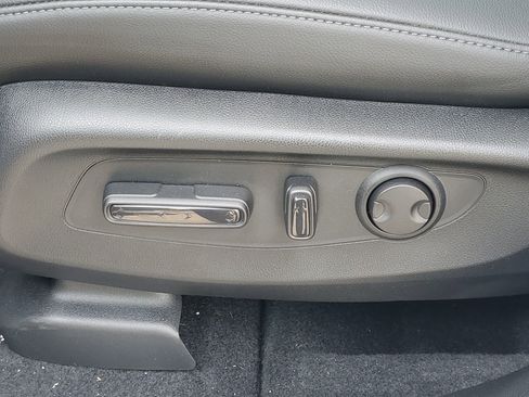 Certified 2026 Honda CR-V EX-L image 20