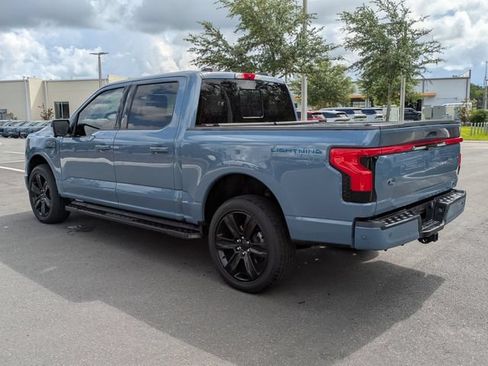 Used 2023 Ford F150 Lightning Platinum AWD/4WD image 5