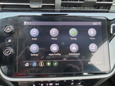 Used 2022 Chevrolet Bolt EUV LT w/ Comfort Package image 21