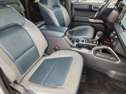 Used 2022 Ford Bronco Outer Banks AWD/4WD image 21