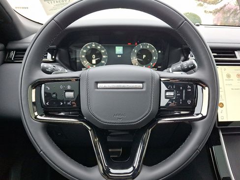 New 2026 Land Rover Range Rover Velar Dynamic SE image 7