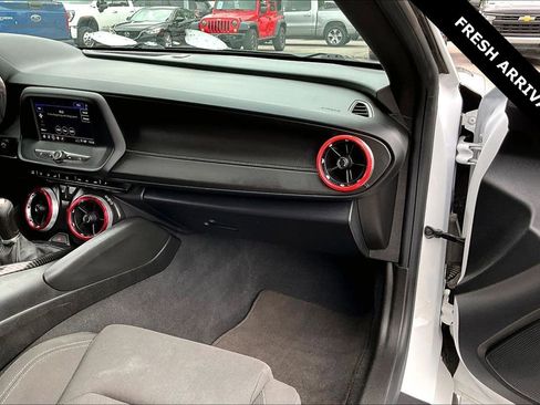 Used 2022 Chevrolet Camaro LT RWD image 23