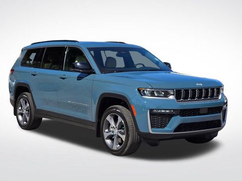 New 2026 Jeep Grand Cherokee L Limited w/ Trailer Tow Package AWD/4WD image 16