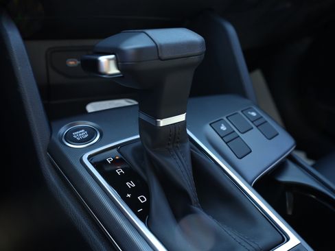 New 2026 Kia Sportage EX image 12