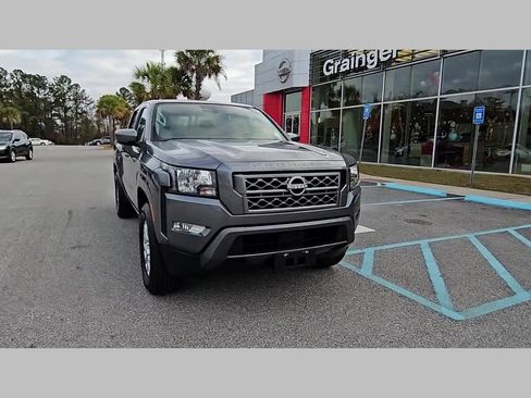 Used 2024 Nissan Frontier SV w/ SV Convenience Package image 19