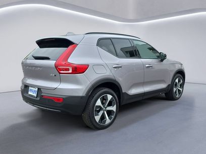 New 2026 Volvo XC40 B5 Plus w/ Climate Package