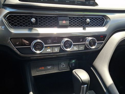 Used 2025 Acura Integra FWD image 16