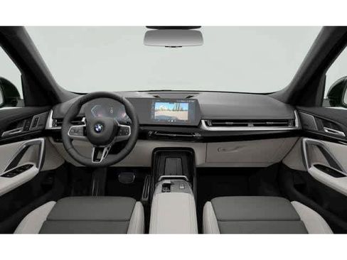 New 2026 BMW X1 xDrive28i w/ Technology Package image 8