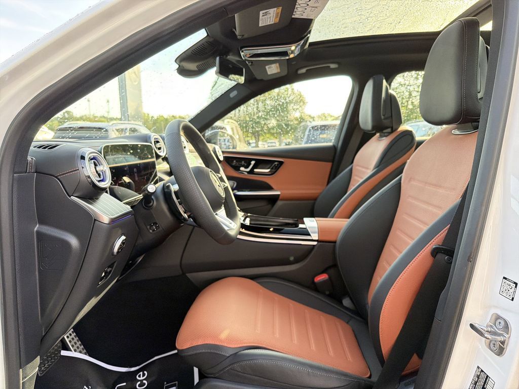 New 2026 Mercedes-Benz GLC 43 AMG 4MATIC image 11