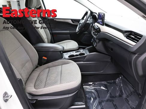 Used 2022 Ford Escape SE w/ Convenience Package AWD/4WD image 25