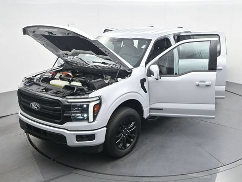 Used 2025 Ford F150 Lariat w/ Equipment Group 501A Mid AWD/4WD image 40
