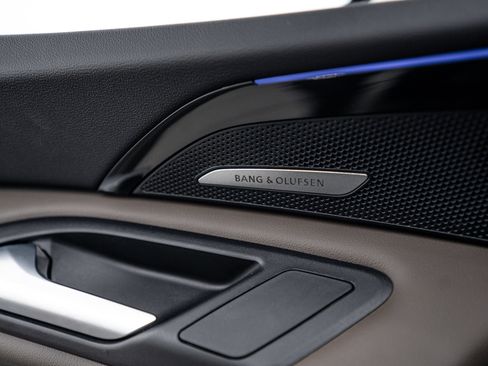 Certified 2025 Audi Q5 Premium Plus w/ Premium Plus image 14