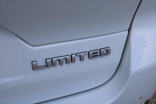 Certified 2024 Jeep Grand Cherokee Limited AWD/4WD image 14