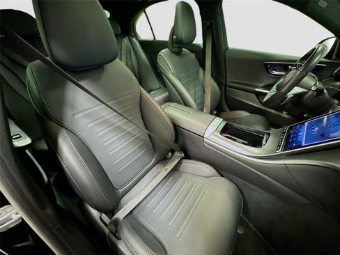 Used 2024 Mercedes-Benz C 300 4MATIC Sedan image 30