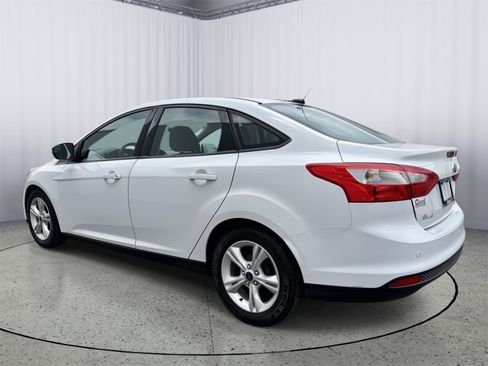 Used 2014 Ford Focus SE FWD image 10