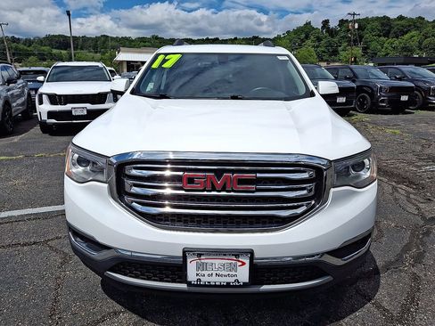 Used 2017 GMC Acadia SLE FWD image 21