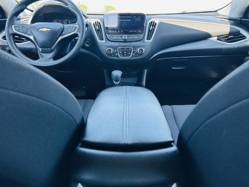 Used 2024 Chevrolet Malibu LT FWD image 21