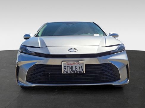 Used 2025 Toyota Camry LE FWD image 2